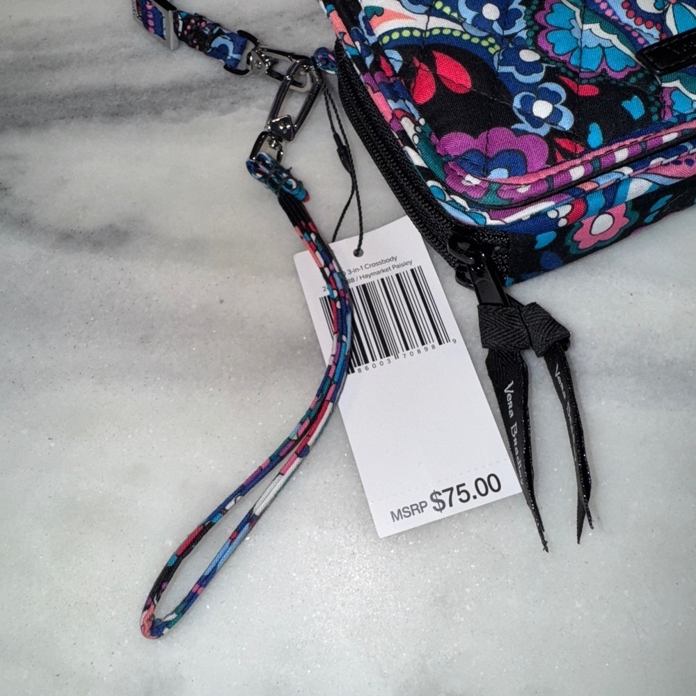 NWT Vera Bradley All in One Wristlet, Purse, Wallet crossbody - Picture 2 of 6